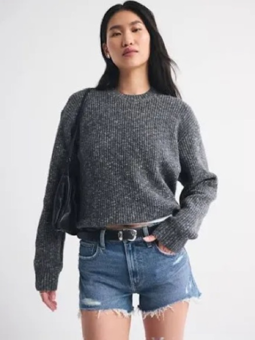 Abercrombie & Fitch Dark Blue Denim Cutoff Shorts the Mom short high rise